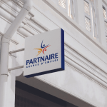 Photo d'une enseigne drapeau